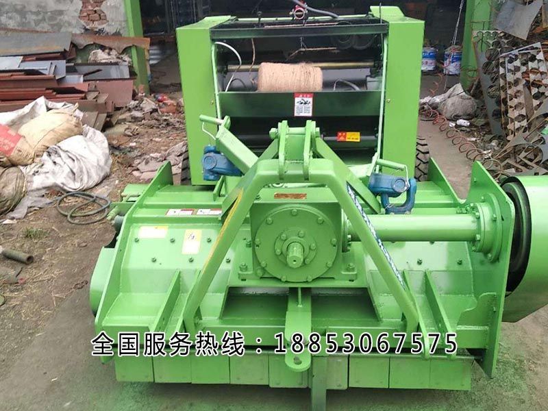 秸稈粉碎打捆機