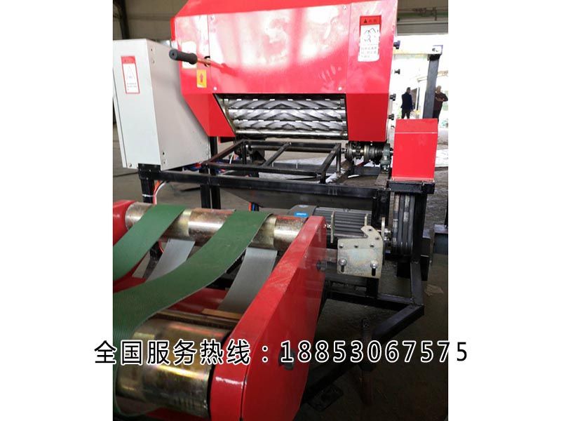 青儲(chǔ)打捆包膜一體機(jī)