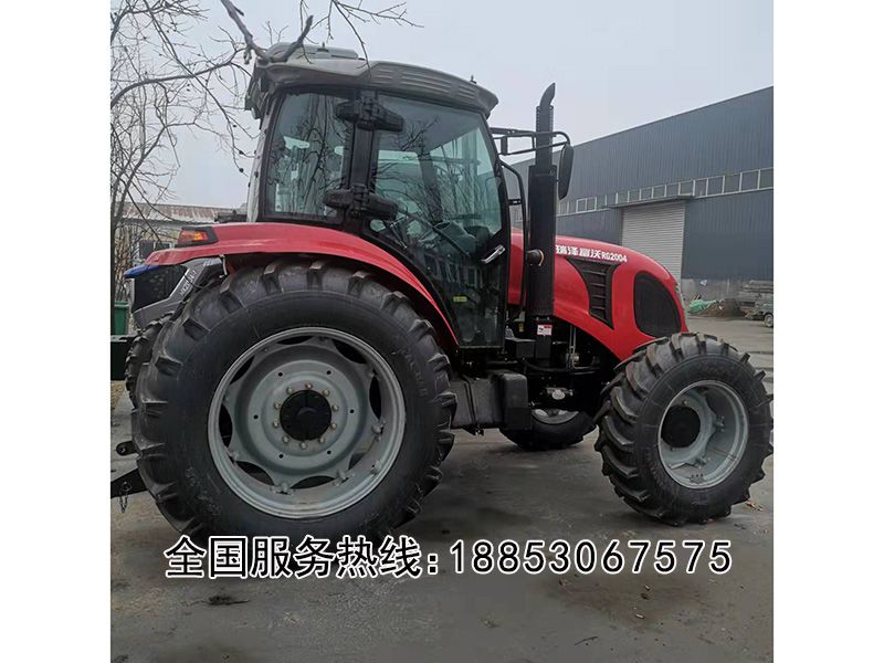 四驅(qū)大馬力拖拉機