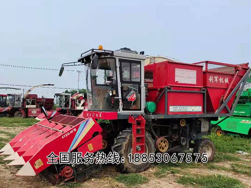 玉米雙收聯(lián)合收割機(jī)