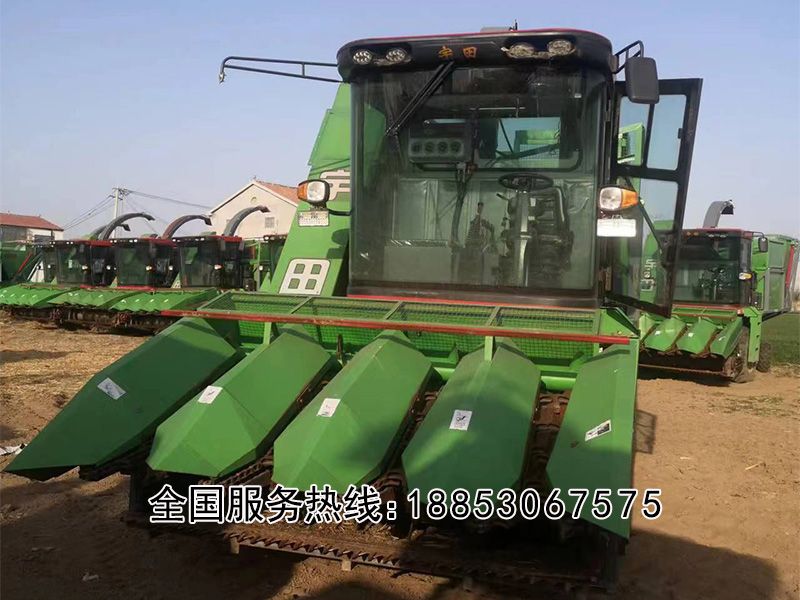 玉米莖穗兼收機(jī)